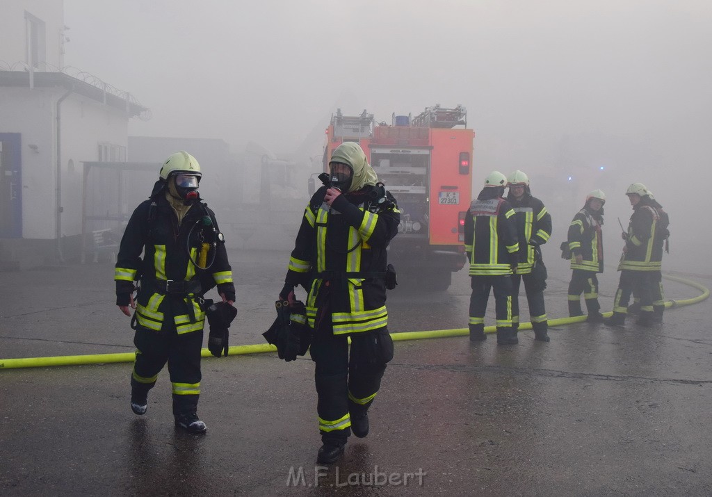 Feuer 3 Koeln Poll Poller Kirchweg P0144.JPG - Miklos Laubert